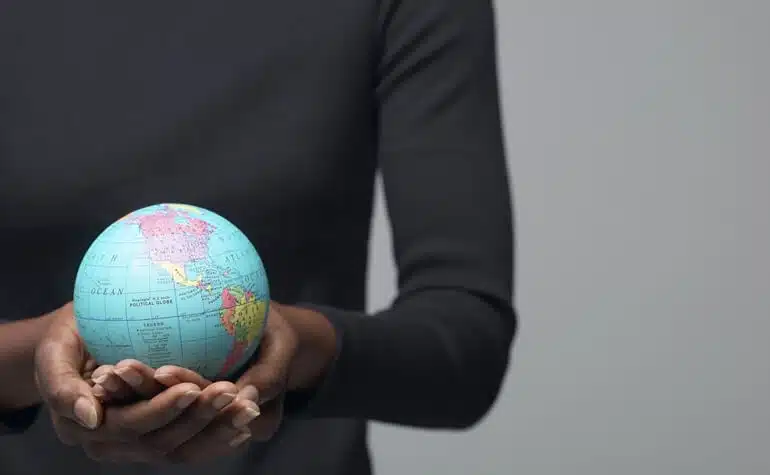 Will the world eventually only have one language?